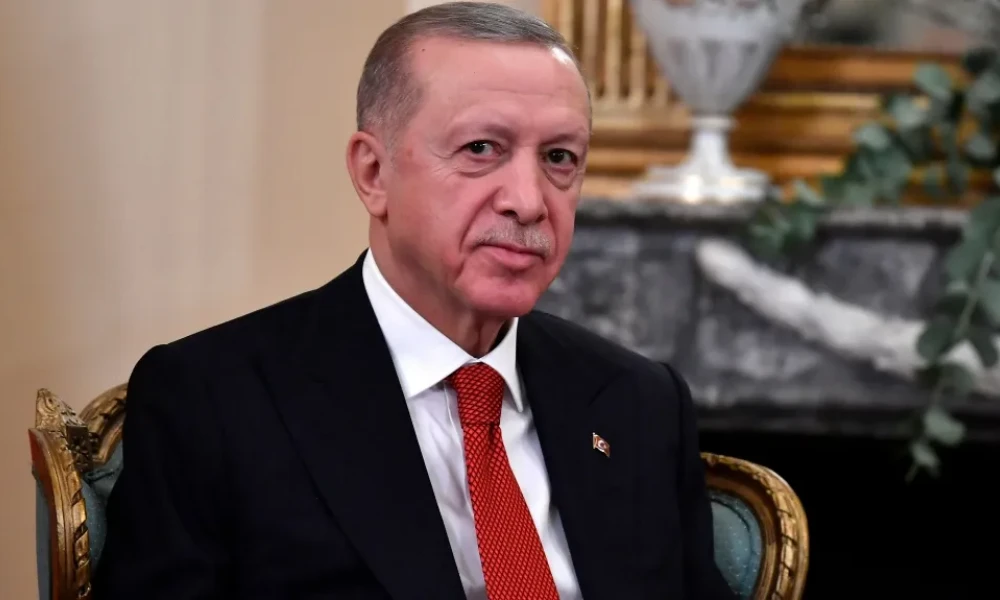 Ερντογάν: Η "Διαστημική" επικοινωνία με τον πρώτο Τούρκο αστροναύτη (Βίντεο)